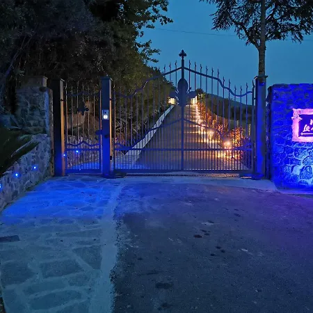 Le Agavi & Villa Scarlino